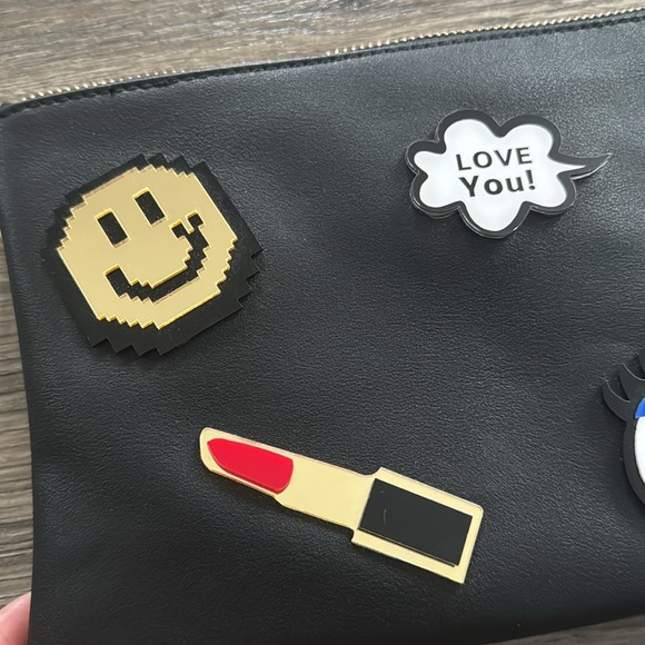 Black Bag - Picture 3 of 6